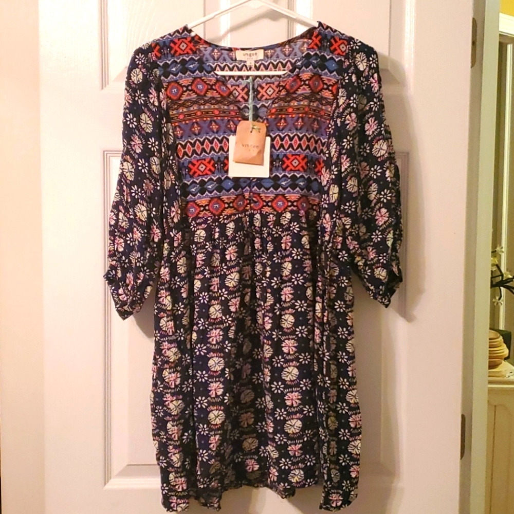 Umgee blouse. Size S